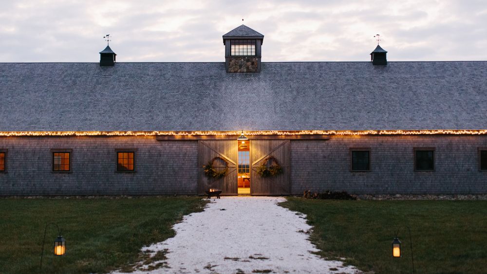 The front of the barn, all decked out for Christmas. Erin McGinn Photography. The front of the barn, all decked out for Christmas. Erin McGinn Photography.