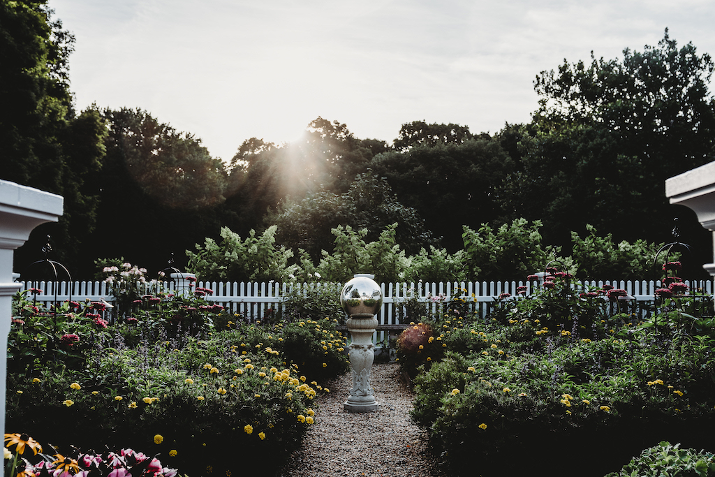 The Five Best Garden Wedding Venues in New England